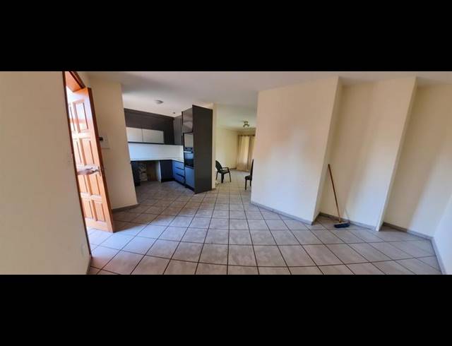 2 BEDROOM TOWNHOUSE FOR SALE IN HIGHVELD